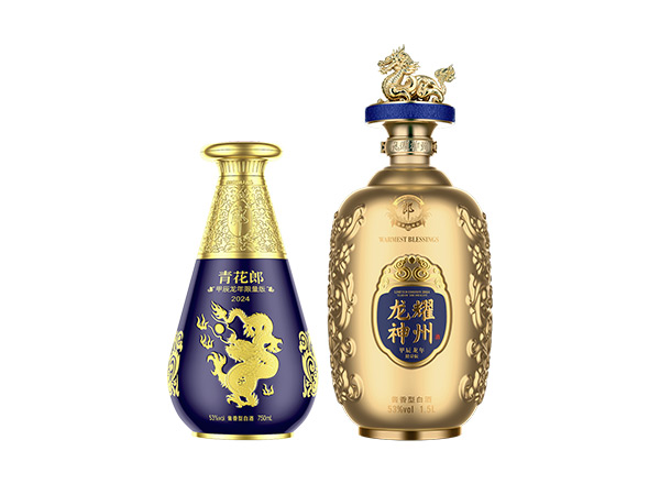 宜昌​青花郎酒龙年生肖酒回收