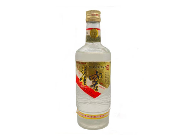 宜昌董酒厂董窖回收